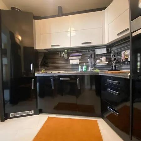 Lovely 1-bedroom With Free Parking