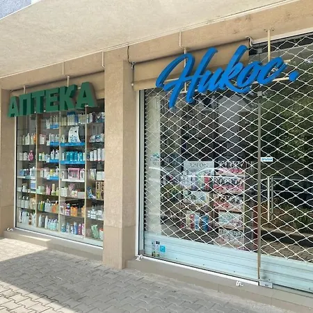 Lovely 1-bedroom With Free Parking Appartamento