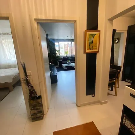 Lovely 1-bedroom With Free Parking * Sofie