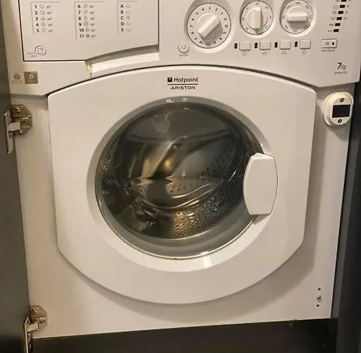 Lovely 1-bedroom With Free Parking *